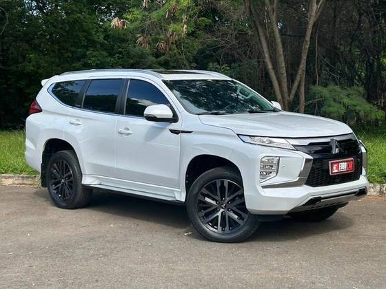 MITSUBISHI PAJERO SPORT 2.4 16V MIVEC TURBO DIESEL LEGEND AWD AUTOMÁTICO MITSUBISHI PAJERO SPORT 2.4 16V MIVEC TURBO DIESEL LEGEND AWD AUTOMÁTICO
